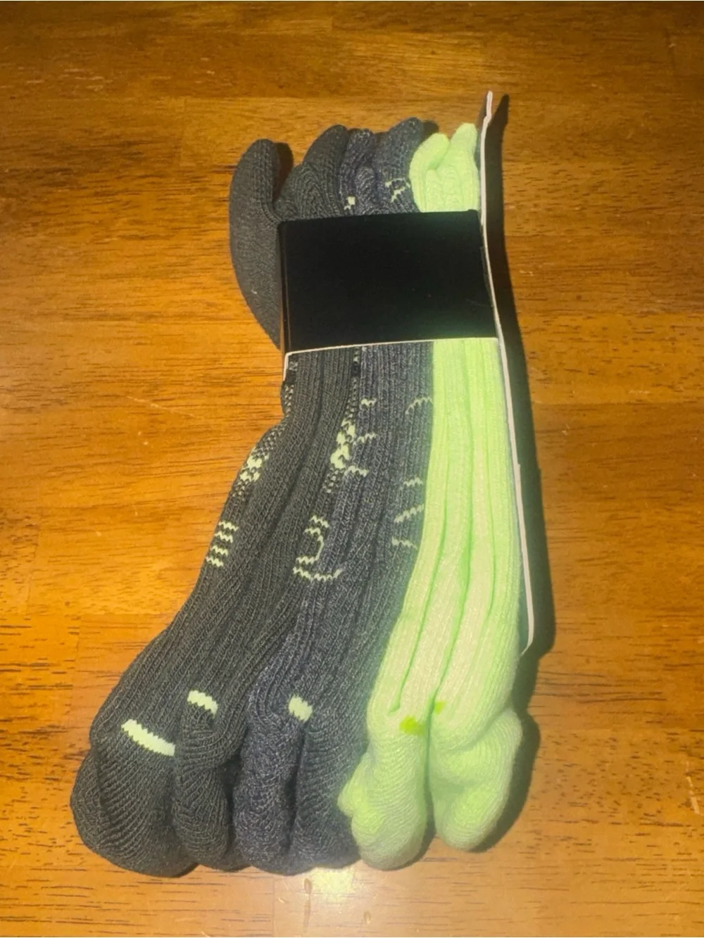 Under Armour 3-Maker 3 Pair Mid Crew Socks L Red Black Gray Men’s New With Tags